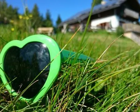 Sommeralmhuette *